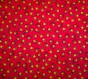 Cotton Fabric 1 1/2 Yard Dog Cat Gold Paw Prints Metallic Gold Dots on Red Vtg - Picture 1 of 2