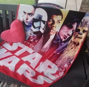Star Wars Throw BLANKET (40x50) & Pillow (14x14) Chewbacca Rey Finn Stormtrooper - Picture 1 of 6