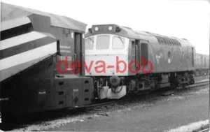 Eisenbahnfoto BR Klasse 25 25144 Newtonheide 1982 Dieselloco + Schneepflug - Bild 1 von 1