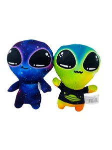 Mini Alien Set Of 2 Plush Toy UFO Flying Saucer Shirt 5.5” Size New - Picture 1 of 2