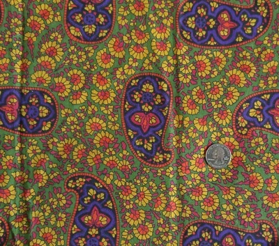 Tecido Multiuso de Algodão GRANDE PAISLEY & Floral em Verde 44"L x 21/2 Jardas - Imagem 1 de 4