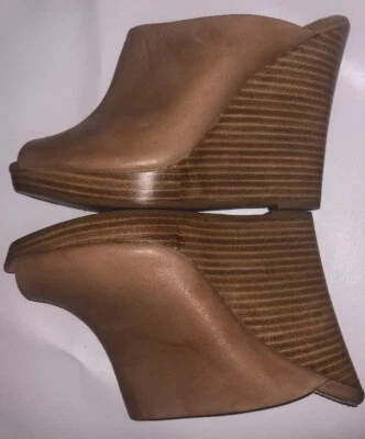 Women’s Wooden Wedge Slide By Splendid Made Of Leather & Wood With Peep-toe 9.5M - Image 1 of 4