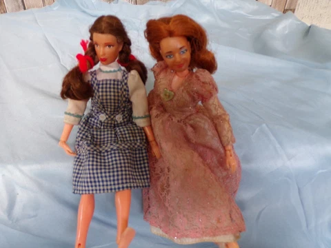 1974 Mego Glinda the Good Witch  Wizard of Oz Dorothy Both need restoration Cover
