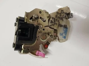 SUBARU IMPREZA GD GG 11/02-08/07, WAGON HATCHBACK RIGHT REAR DOOR LOCK ACTUATOR - Picture 1 of 5