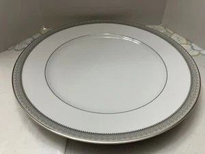 Mikasa Platinum Crown L3428 Fine China Buffet Serving Platter Chop Plate 12 1/8” - Picture 1 of 5