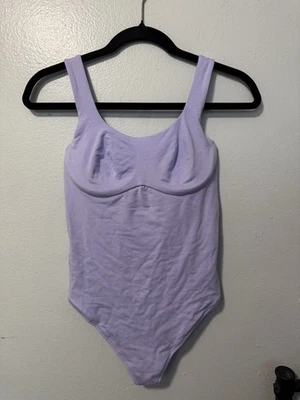 Rosa vs Mujer Body Talla M Morado Victoria’s Secret Nuevo con Etiquetas Foto 1 de 4