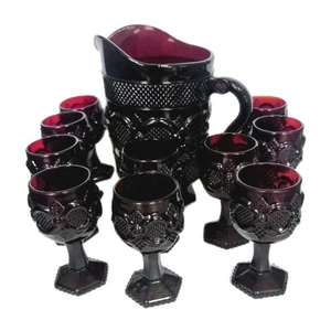 Vintage Avon 1876 Cape Cod Rubinrot 8" H Krug & 10 (4 5/8" H) Kelche  - Bild 1 von 10