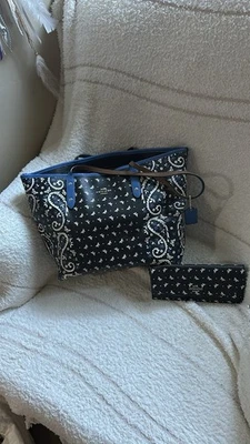 Bolso de Mano COACH Butterfly Bandana City Cremallera con Cartera a Juego. F59329. Foto 1 de 4