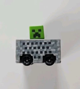 Minecraft Hot Wheels Dicast Minecart & Plastic Creeper Figure - Picture 1 of 8