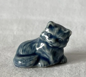 Estatuilla de colección Wade Whimsies porcelana cerámica gato gatito azul persa #22-891 - Imagen 1 de 7