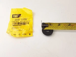 CAT 329-1871: 11MM INNER DIAMETER BOSS used in Engine Enclosure Fits Caterpillar - Picture 1 of 3