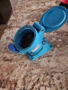 Meltric Dsn37 Receptacle 63-04241, 24P + Ground. - Picture 1 of 3