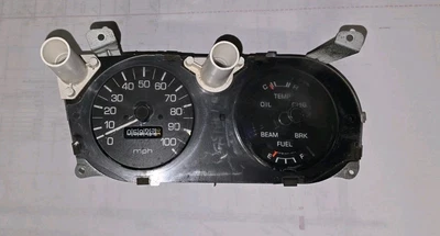 1972 Datsun 620  Pickup Truck Speedometer Gauge  Instrument Cluster — 第 1/4 张图片