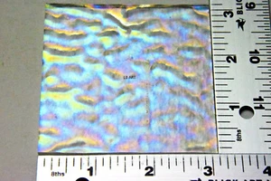 1101.24 - 3"x 3" IRIDIZED SOFT RIPPLE TEXTURE CLEAR BULLSEYE 3mm GLASS 90 COE - Picture 1 of 2