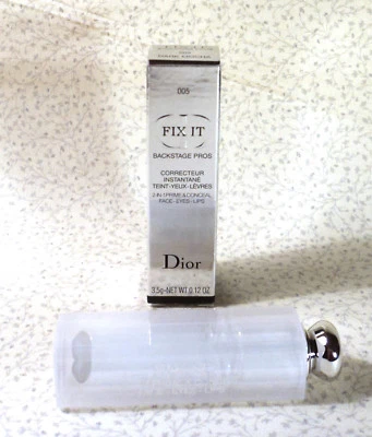 Christian Dior Fix It 2 en 1 Prime & Conceal - # 005 Dark Mocha - 0,12 oz. Foto 1 de 2