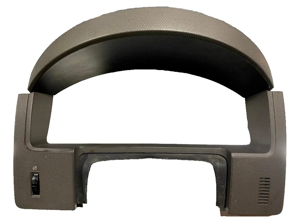 08-12 FORD ESCAPE SPEEDOMETER BEZEL P/N 8L84-78044D70-A PEÇA USADA ORIGINAL DO FABRICANTE - Imagem 1 de 4