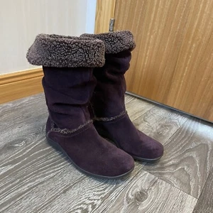 M&S FootGlove Boots Women's Size 3.5 Burgundy Dark Purple Suede Slouch Winter - Picture 1 of 9