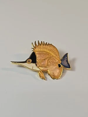 Pin solapa pez mariposa 1988 por William Spear vintage color dorado Foto 1 de 4
