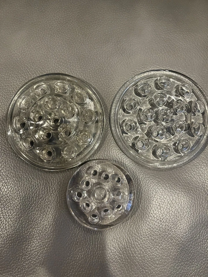 Lote de 3 arreglos florales vintage de ramo de vidrio transparente pesado - Imagen 1 de 4