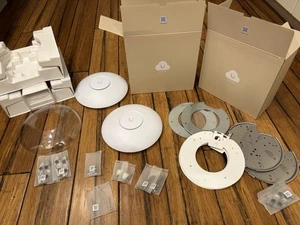 Ubiquiti UniFi U7 Pro Max Wi-Fi PoE Wireless Access Point (U7-Pro-Max) (2 Units) - Picture 1 of 3