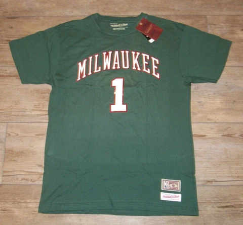 Mitchell & Ness Milwaukee Bucks Oscar Robertson #1 Throwback Shirt Men's Large Cover