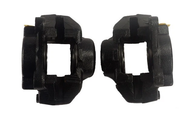 Par de pinzas de freno 100 % nuevas para Triumph Spitfire con pistones de acero inoxidable 1968 encendido Foto 1 de 1