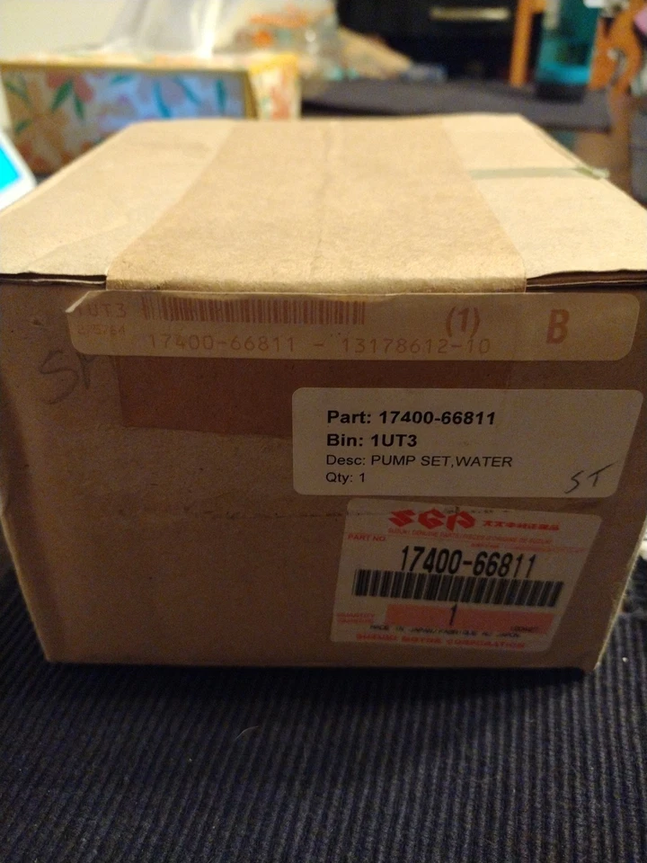 Brand New Genuine Suzuki Water Pump  2006-2008 Suzuki Grand Vitara - Image 1 of 1