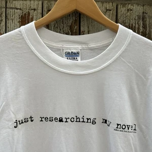 Vintage Now And Zen Just Researching My Novel Neuheit Humor T-Shirt Deadstock XL - Bild 1 von 6
