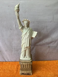 H•Jim Beam Canadian Whiskey Statue Of Liberty Decanter 20 Inches - Picture 1 of 11