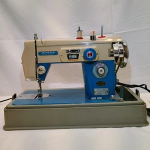 Vintage Morse Model 4100 Nähmaschine Fotomatic Zick Zack mit Pedal und Koffer - Bild 1 von 24