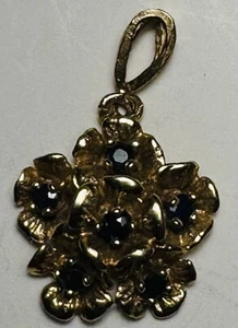 Vintage Gold Tone Pendant with Black Onyx Stones - Picture 1 of 2