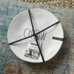 Rae Dunn Dinner Plates Chow Set of 4 Melamine White Black 10.5" NWT - Picture 1 of 6