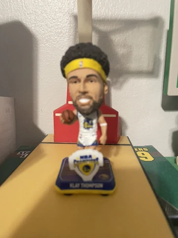 klay thompson Golden State Warriors 4” mini champioship bobblehead No Box Cover