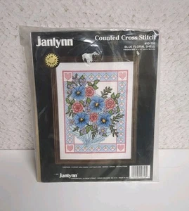 Janlynn gezähltes Kreuzstich-Set blau Blumenschale 9 x 12 fertig 1991 #50-358 - Bild 1 von 5