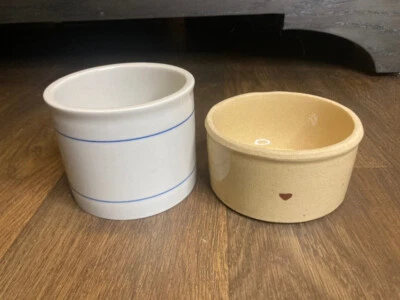 2 винтажных маленьких тарелки Crocks Roseville No346 RRP Co. США Ramekin 4 дюйма и фарфор - Изображение 1 из 4