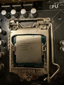 Intel Core i5-4440 CPU 3.10 GHZ - Tested and working fine - Picture 1 of 2
