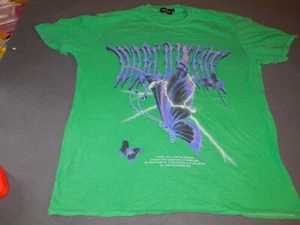 AW9 Boohoo Man Plus Oversize Butterfly Graphic T-Shirt Green Size Medium - Picture 1 of 7