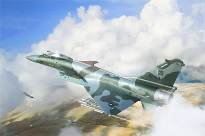 Trumpeter 1690 Pakistani J-10CE & Indian Rafale Set of Two 1/72 Scale Model Kits - Image 1 of 4