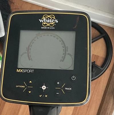 DETECTOR DE METAL BRANCO MX SPORT 3 BOBINAS DETECTOR DE METAIS BRANCO - Imagem 1 de 4