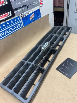 1980 1986 86 84 Ford Truck F150 F250 F350 PROJETO GRADE PINTADA TELA GRADE OE - Imagem 1 de 4