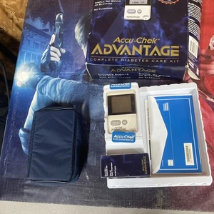 Vintage Accu-Chek Advantage Diabetes Care Kit Neu - Bild 1 von 2