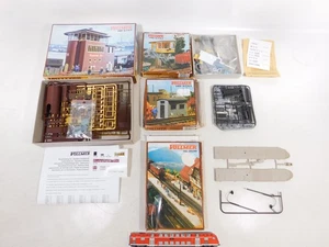 Vollmer H0 4x Modell 3539 Bahnsteig 5737 Stellwerk 5743 5767 NEUW+OVP #EG443-3 - Bild 1 von 5