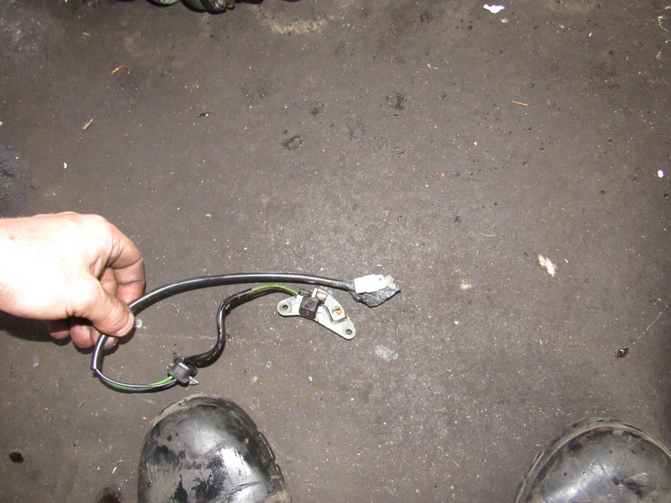 2002 suzuki gsxr600 cdi pickup pulser - Imagem 1 de 1