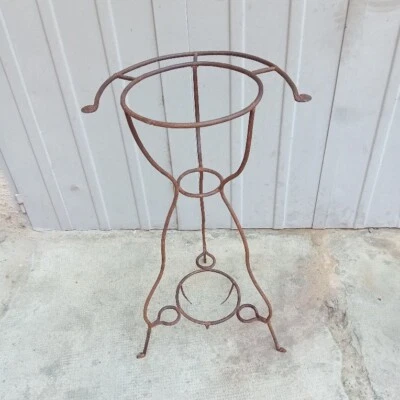 Antico PORTACATINO in FERRO BATTUTO primo '900 - Immagine 1 di 4