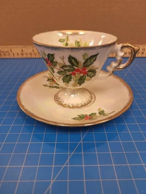 December Holly Vintage Tea Cup Saucer Set Christmas Holiday Floral Decor - Image 1 of 4