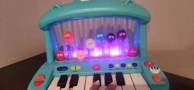 B. toys Toy Piano Hippo Pop Musical Keyboard Lights Songs Sound Effects TESTED! - Image 1 of 4