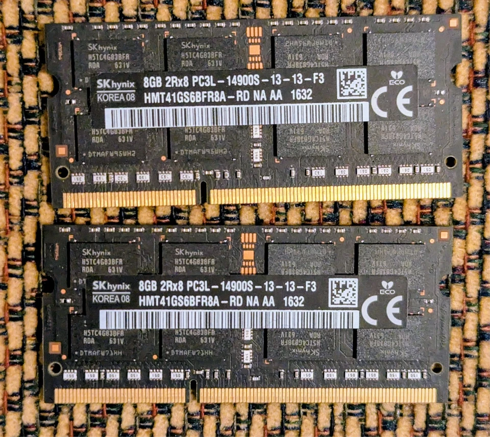 Sk Hynix HMT41GS6BFR8A-RD 8GB DDR3-1866Mhz PC3-14900 SODIMM lote de 2x Foto 1 de 1