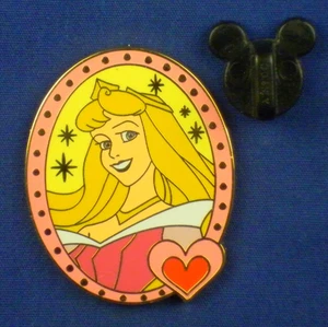 Aurora Dornröschen Rahmen Herz Prinzessin Starter Disney Pin # 67987 - Bild 1 von 3