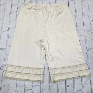 Adonna Nude Cream Undergarment Intimates VINTAGE Shorts WOMENS SIZE MEDIUM  - Picture 1 of 13