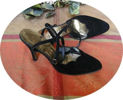 Salto social italiano CORELLI vintage 4" recortado veludo preto tiras 6,5 - Imagem 1 de 4